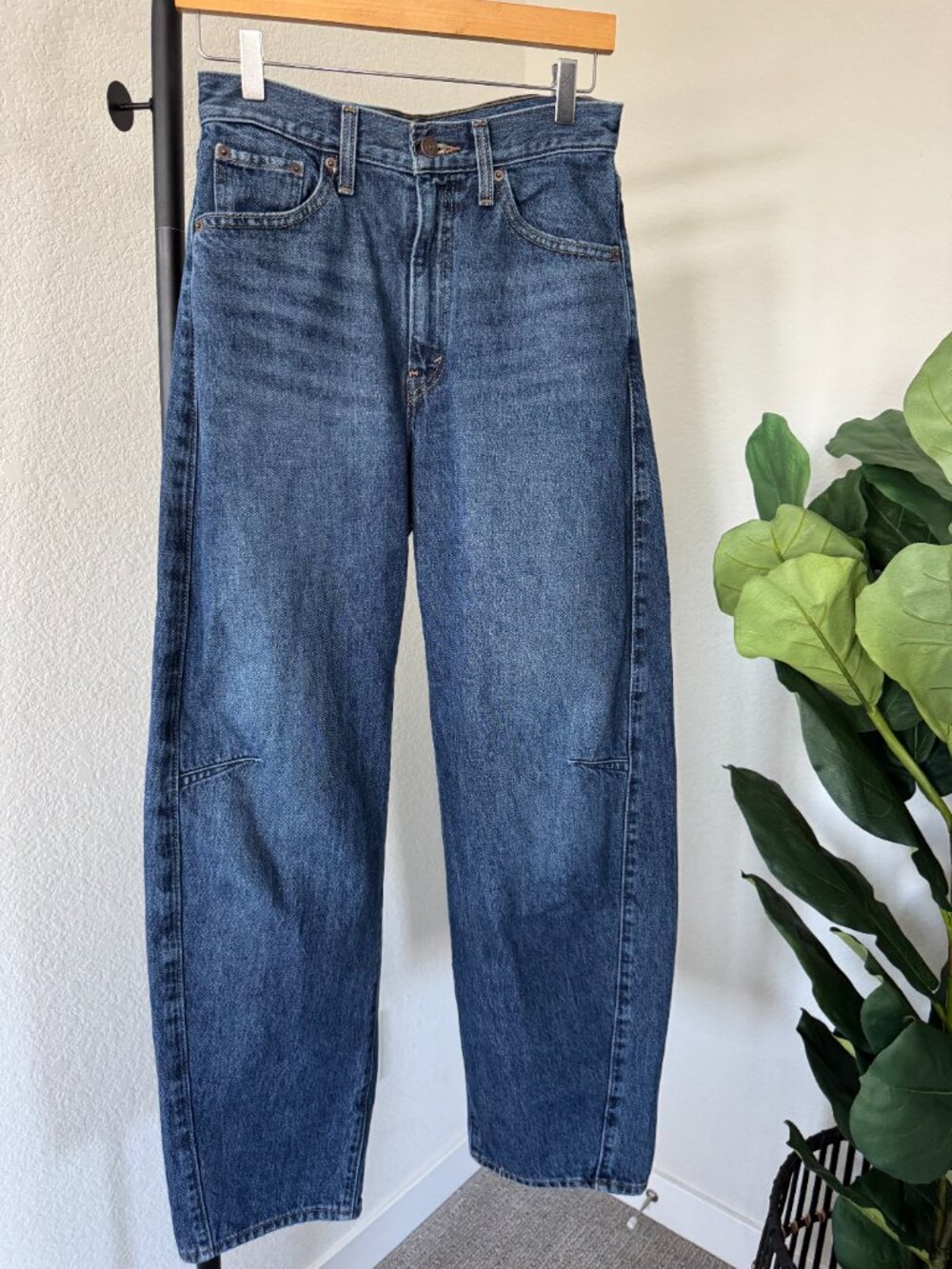 Levi's Cynch Barrel Jean